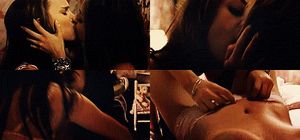 Mila Kunis Natalie Portman