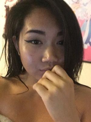 trucphoung: my hair is cute after i take baths or get out...