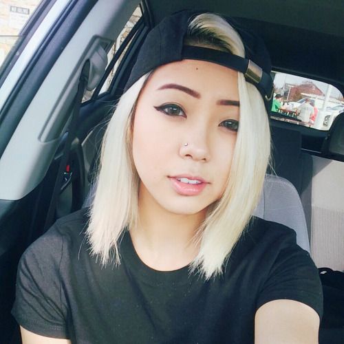 calciferr-r:

Meep. The weather is great and my hair is growing....