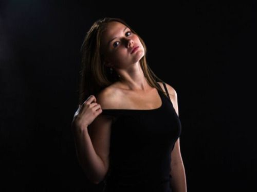 fucking hot isn�t she?
