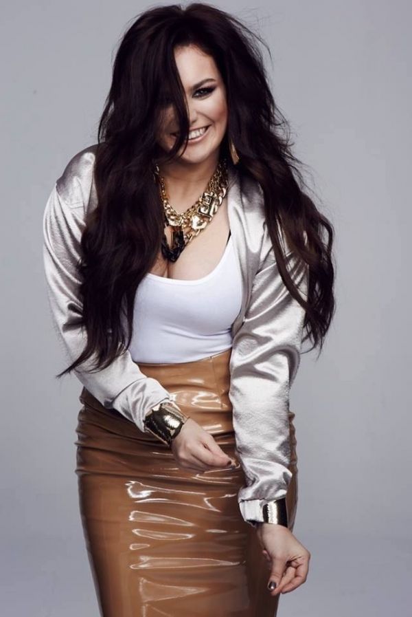 Celebrity, Singer