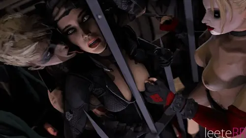 Catwoman getting teased by Copperhead and Harley Quinn