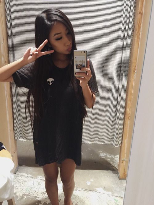 crystalqn:

i hate boys 
& pants  Bigboobs, Toket Gede,...