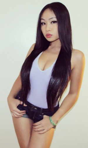 Hot HD Chinese Slut Pix