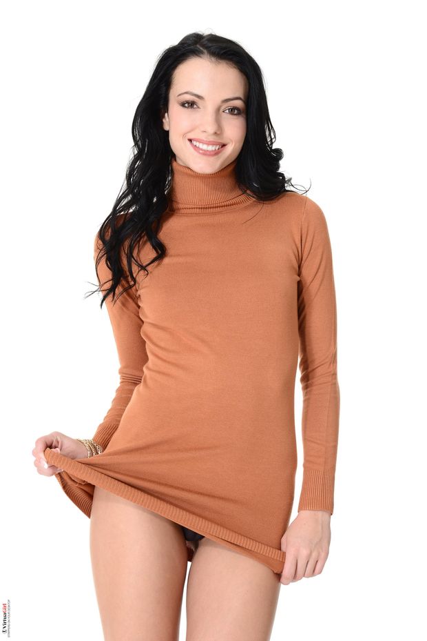 Sapphira A is wild at heart! At 21 years old she has already traveled the world, gone skydiving and participated in an endurance race. Sapphira loves the rush that a good adventure gives her and she tells us she gets that same rush from stripping. Sapphir