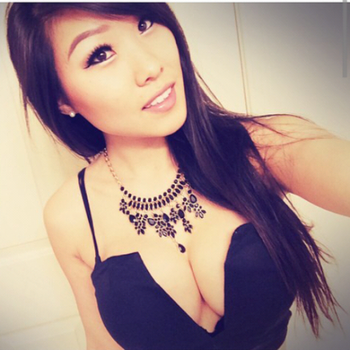 Photo Bigboobs, Toket Gede, Tetek Montok, Foto Cewek Seksi, Sexy...