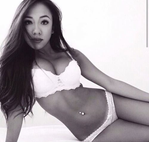 Sexy HD Chinese Slut XXX Pics