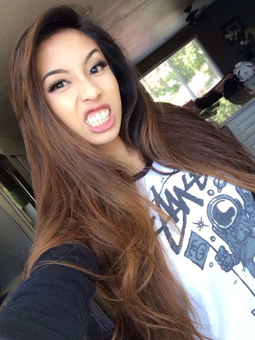 ohdangdanii:

I was tagged to post 6 selfies by the cute...