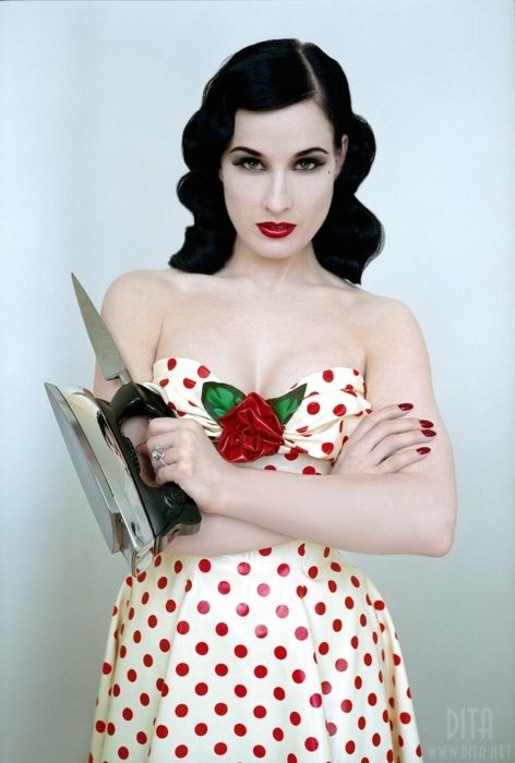 ...
The post dita-von:
Dita Von Teese appeared first on Inked Tits.