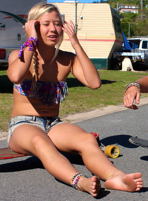 mostlyfemalefeet: