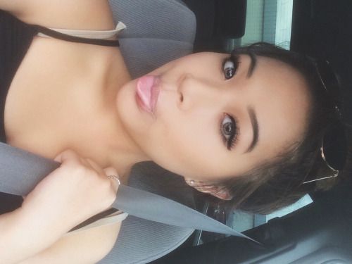 misstiffanyly:

Fleek Bigboobs, Toket Gede, Tetek Montok, Foto...