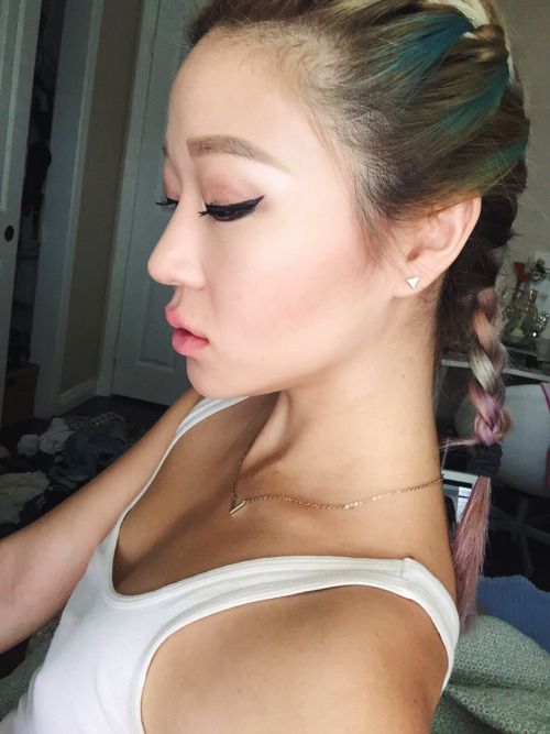 jececilia:
Bigboobs, Toket Gede, Tetek...
