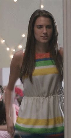 Allison Williams undressing