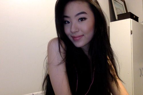 hanaleeee:feelin my look Bigboobs, Toket Gede, Tetek Montok,...