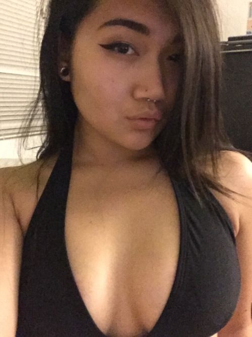 Photo Bigboobs, Toket Gede, Tetek Montok, Foto Cewek Seksi, Sexy...