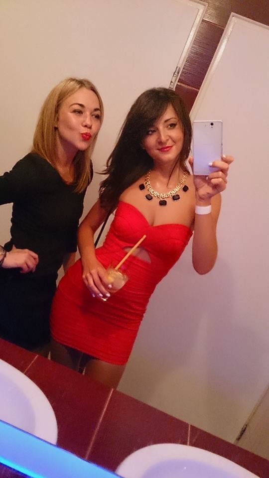Restroom selfie
