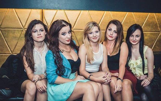 Bimbos crew
