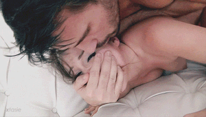 little-dark-corner:her holes.