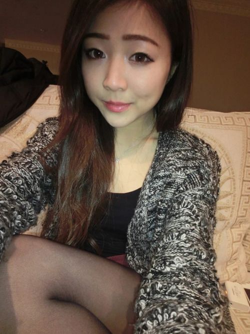 l-u-n-e:

selfies as per usual Bigboobs, Toket Gede, Tetek...