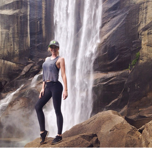 Hot HD Full Yoga Pants Galleries