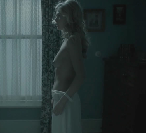 Rosamund Pike