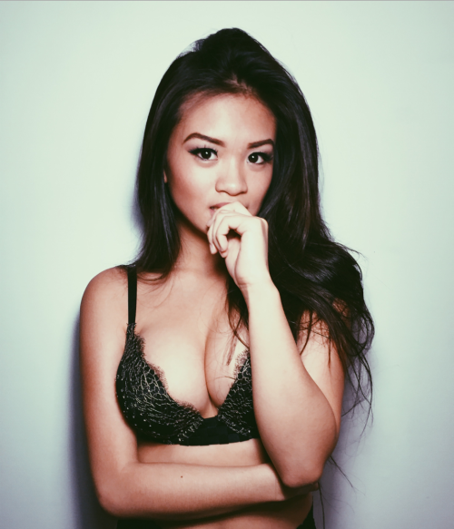 Photo Bigboobs, Toket Gede, Tetek Montok, Foto Cewek Seksi, Sexy...