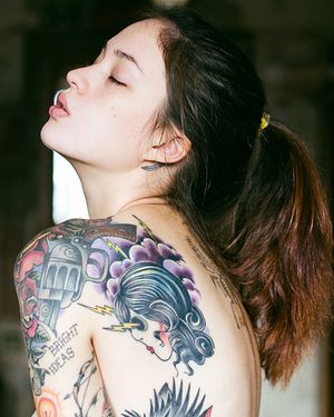 Sexy Tattooed Bitches 194