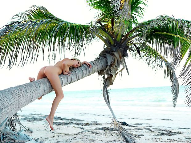 Sexy Hot Naked Babes 174