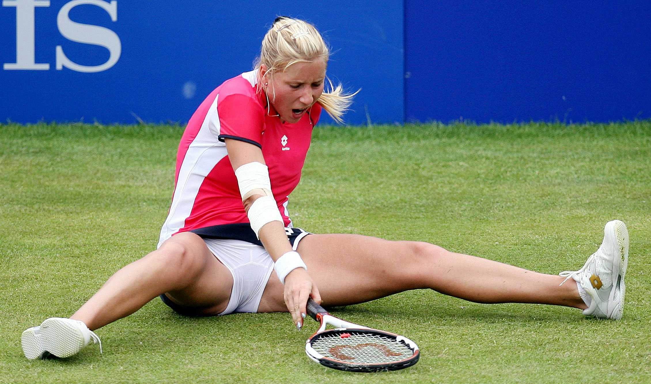 Playing on grass seems like it would be hard.
