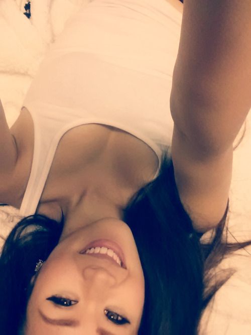 phanyialo:Just chilling…  lol Bigboobs, Toket Gede, Tetek...