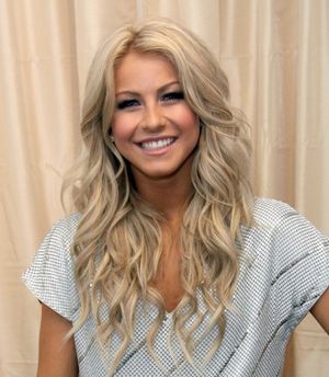 Blonde babe Blonde babe Twitter Talk To and Watch Beautiful Blondes Live Fuck and Finger Themselves…FREE