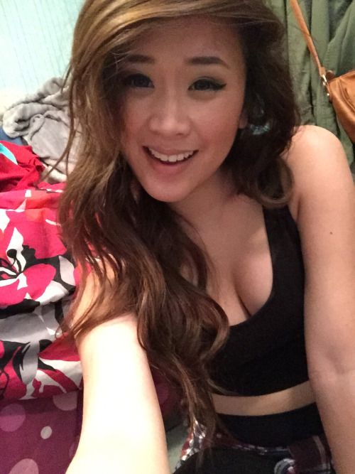 phanyialo:

Downtown! Bigboobs, Toket Gede, Tetek Montok, Foto...