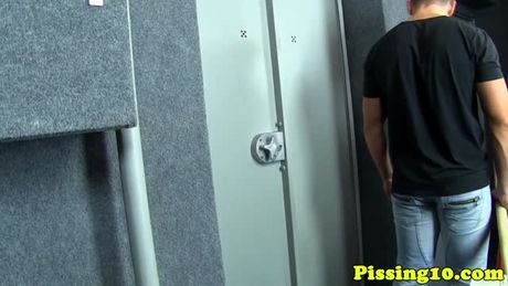 Goldenshower fetish euro schoolgirl fucked in elevator