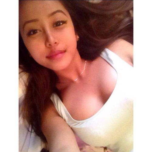 teamasiangirls:

shawtyque.tumblr.comteamasiangirls.tumblr.com...
