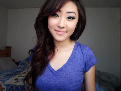 debbygiveshugs:

smiles Bigboobs, Toket Gede, Tetek Montok, Foto...