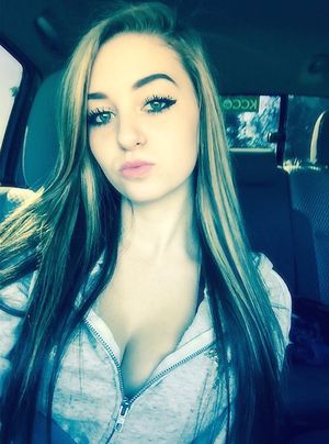 Superb student in a amazing beginners selfshot picture