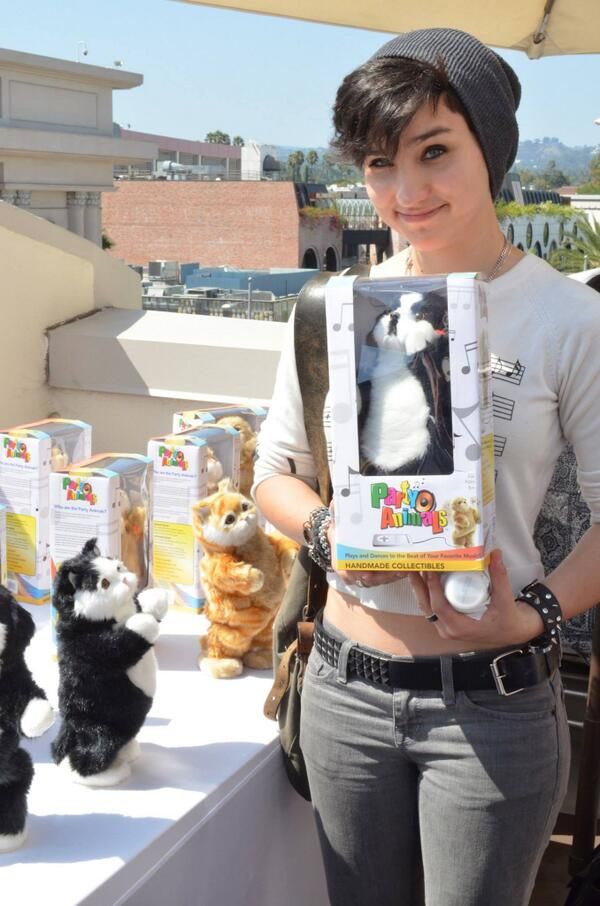 Bex Taylor Klaus 17