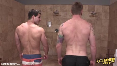 Tight ass dudes David and Randy are always game for a gay hardcore sex. David is used to it with it and loves bounces on a stiff cock.