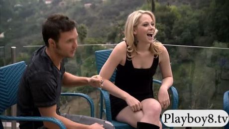 Four singles enjoyed erotic games in Foursome house