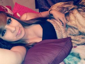 Brianna Sexy teen Selfies Non Nude