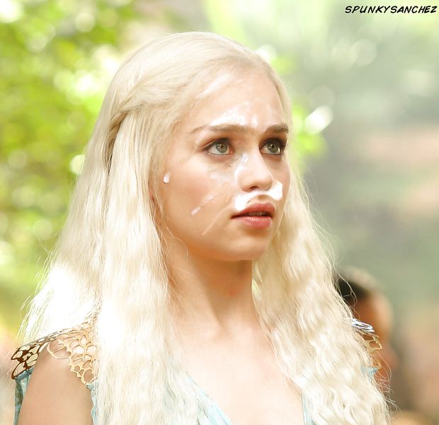 Emilia Clarke / Daenerys Targaryen / Khaleesi Fake