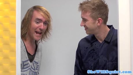 Funny gushing babe gets fixed by the plumper