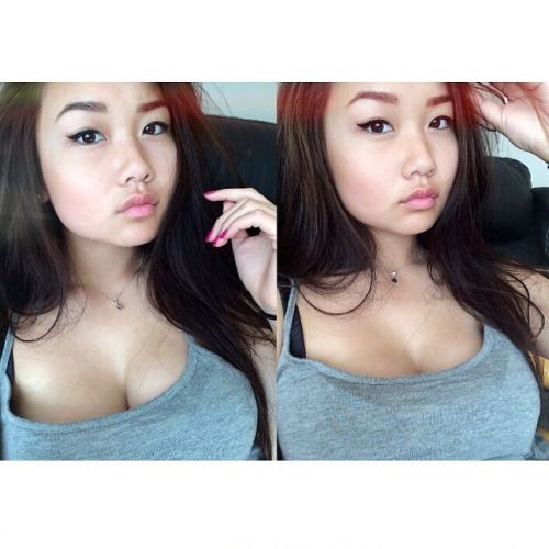 sugarwifey:

look moody constantly