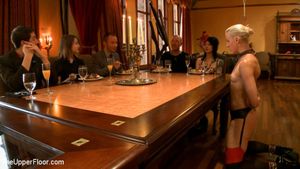 slavetrash:serving the guests.. I wish I were her