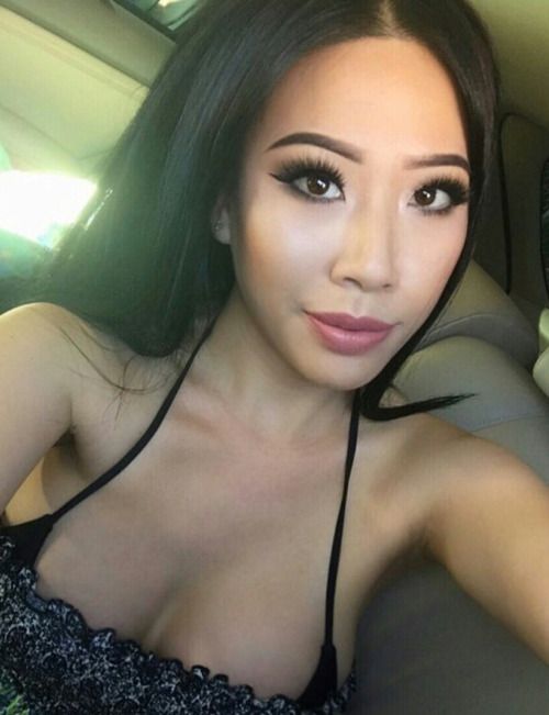 Photo Bigboobs, Toket Gede, Tetek Montok, Foto Cewek Seksi, Sexy...