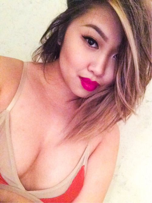 pushingpositivity:

Idk Bigboobs, Toket Gede, Tetek Montok, Foto...