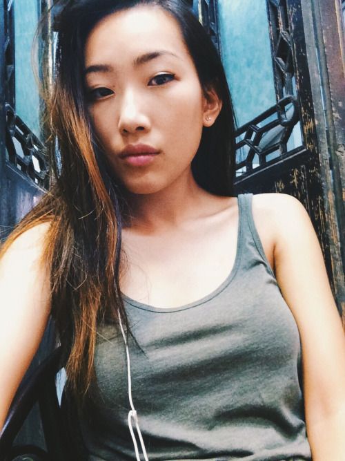 insidetides:

​china doll.
