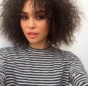 tight pussies strrretched by massive throbbing...