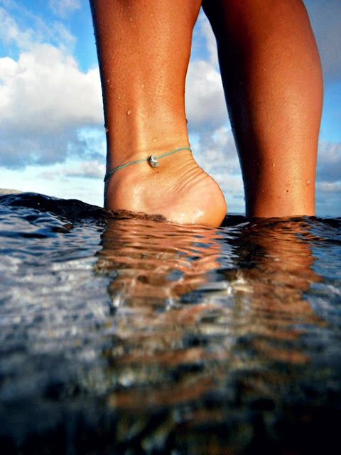 Heel on the water