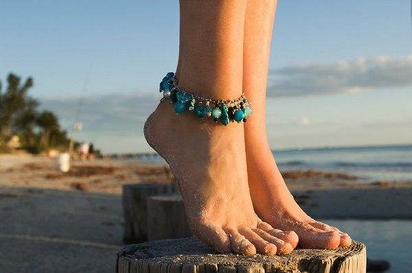 Get high on your sandy beautiful feet